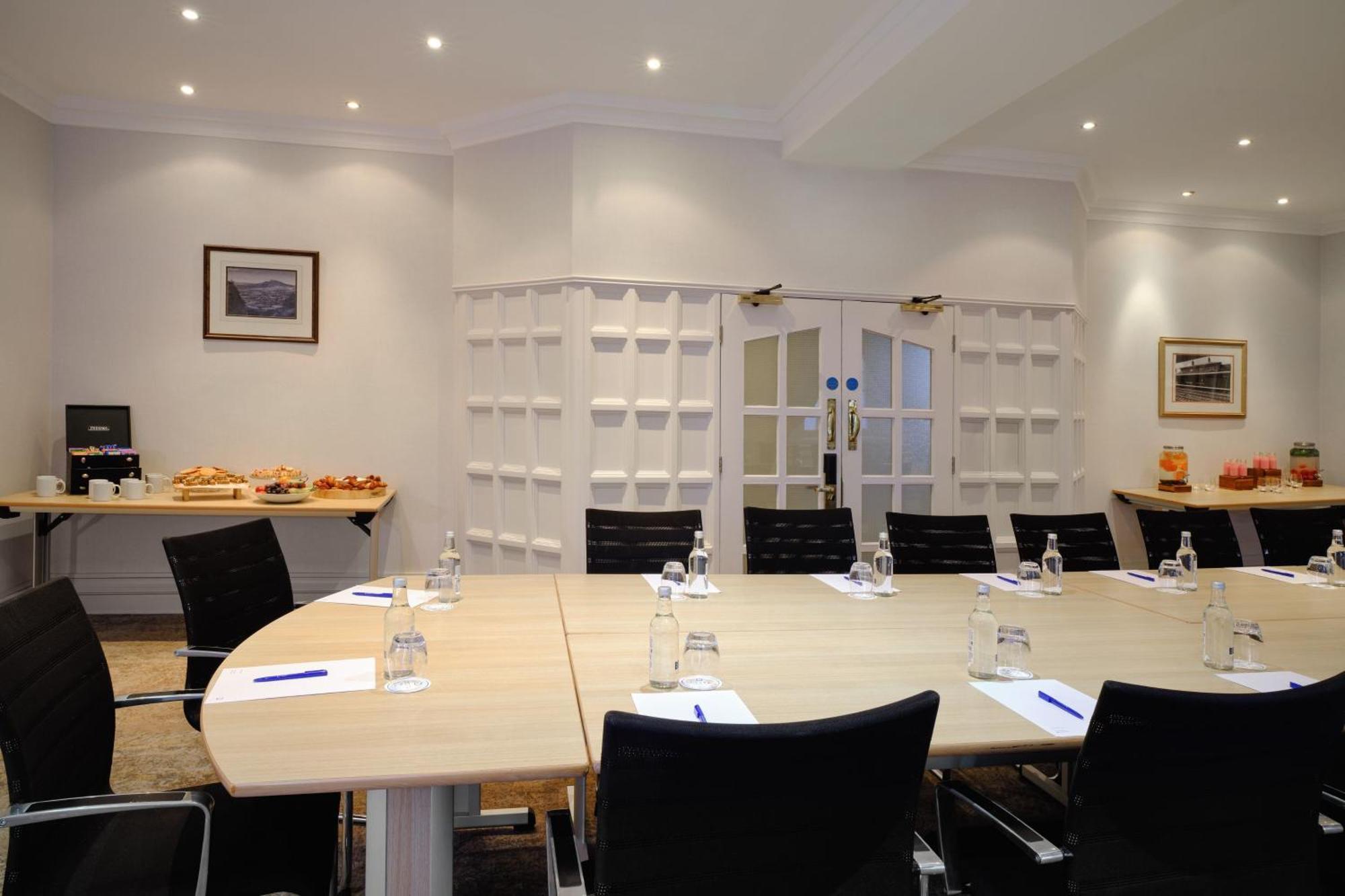Delta Hotels By Marriott St Pierre Country Club Mathern Εξωτερικό φωτογραφία
